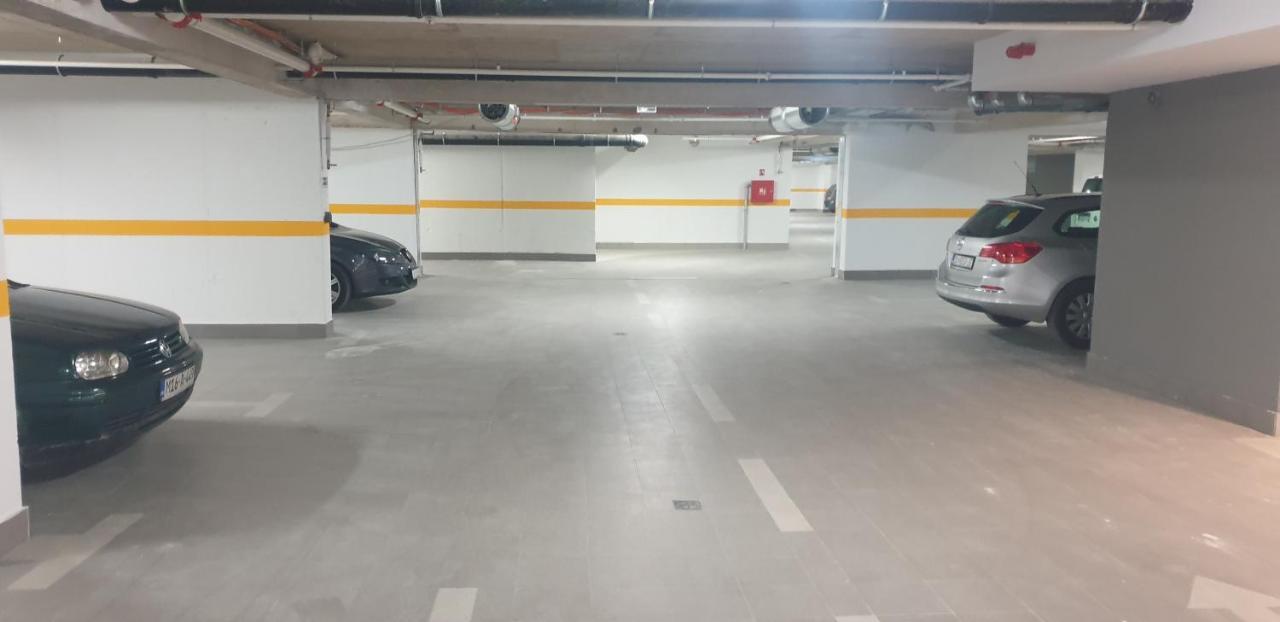 Golden Studio - Private Parking Дубровник Екстер'єр фото